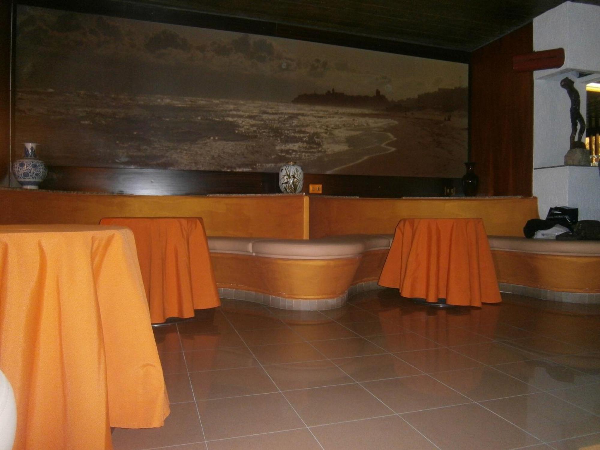 Hotel Corona Termoli Extérieur photo