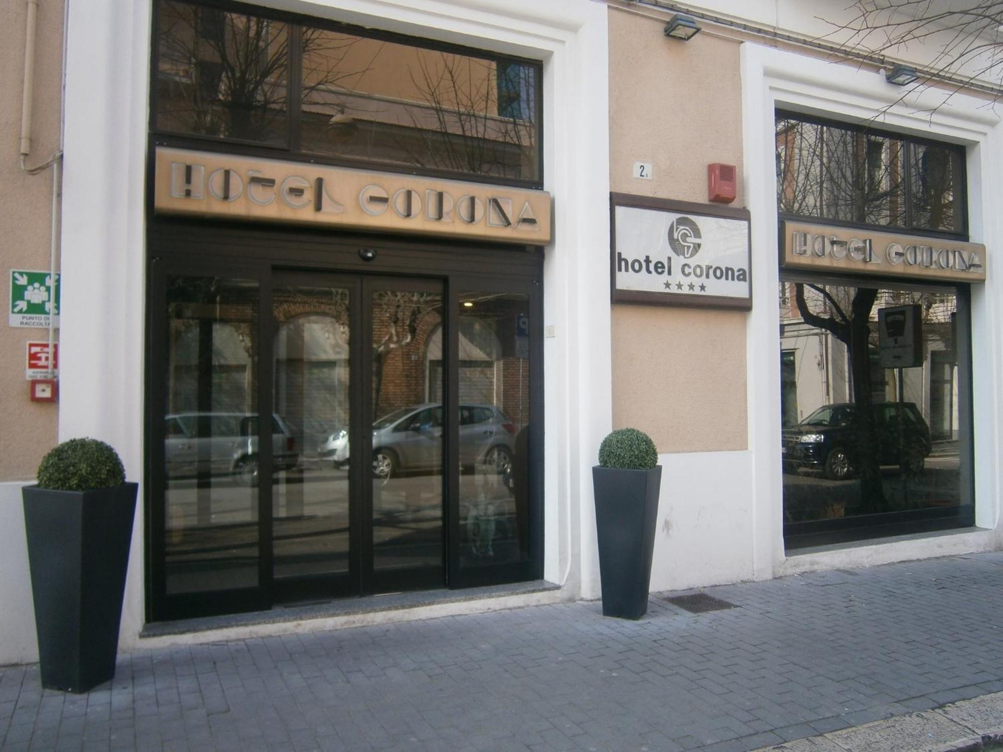 Hotel Corona Termoli Extérieur photo