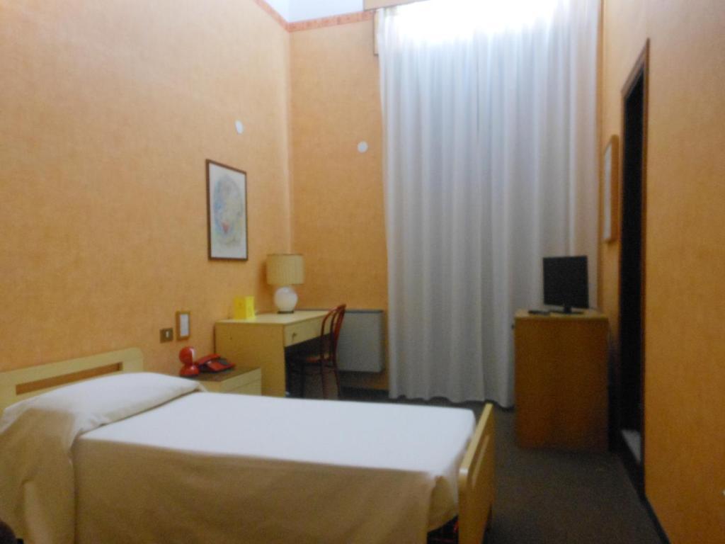 Hotel Corona Termoli Chambre photo